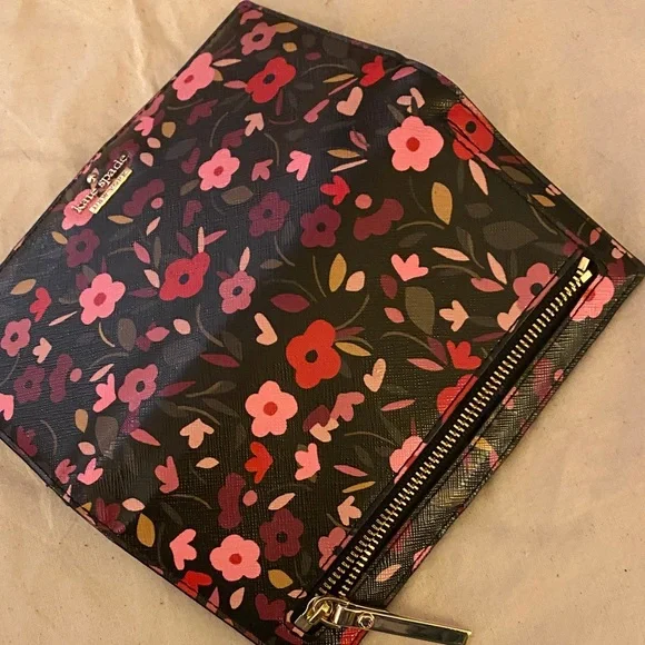 Kate Spade Black Floral Wallet - Picture 6 of 6